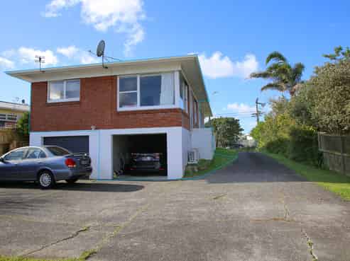 2/6 Stanley Road, Glenfield
