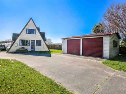 31 Orowaiti Road, Westport