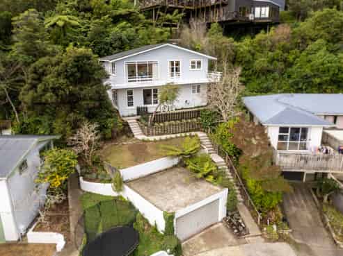 8 Damian Grove, Waterloo