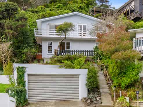 8 Damian Grove, Waterloo