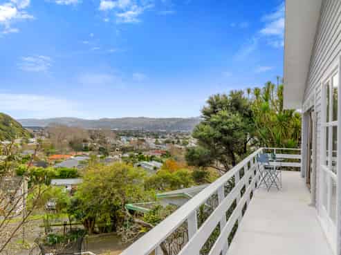 8 Damian Grove, Waterloo