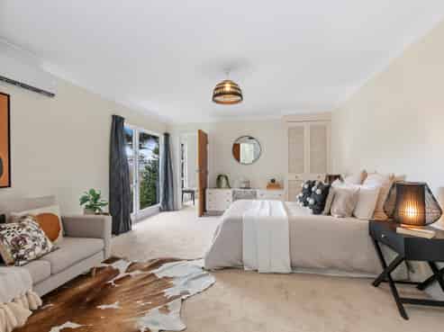 8 Damian Grove, Waterloo
