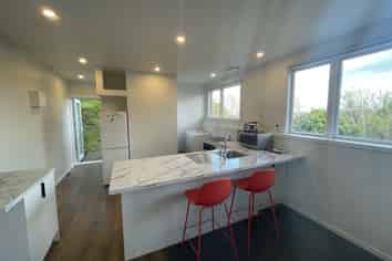 Flat 3/12 Mataroa Avenue, Northland