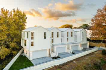 3/2 Woodstock Road, Fairfield