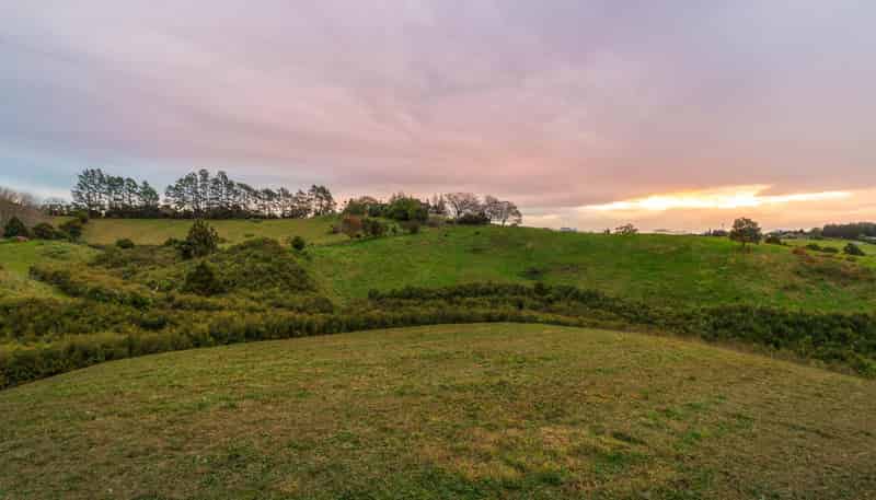 220 Kern Road, Ramarama