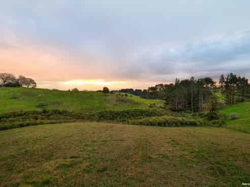 220 Kern Road, Ramarama