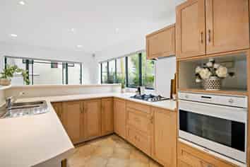 3/58-60 Heathcote Road, Castor Bay