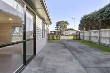 1 Tennyson Street, Opunake