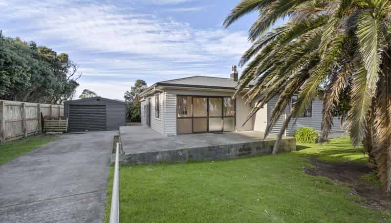 1 Tennyson Street, Opunake