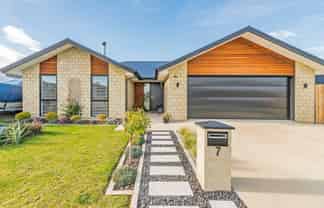 7 Cherry Avenue, DARFIELD