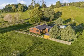 216 Penny Road, HAMURANA