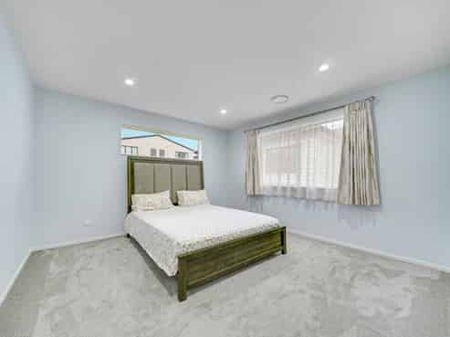 40 Drumnaconagher Road, Flat Bush
