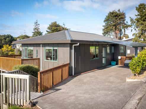 4 Johnson Drive, Raglan