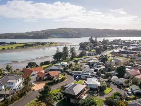 4 Johnson Drive, Raglan