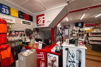 Prime retail with charm at a bargain price