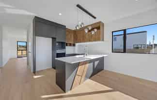 123 Bellfield Road, Opaheke