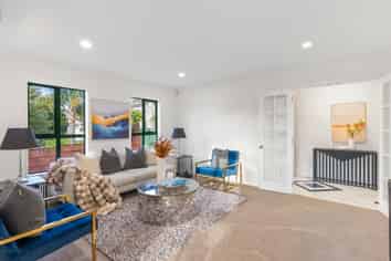 70 Mt Lebanon Crescent, The Gardens