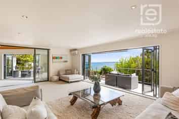 Auckland - Address withheld