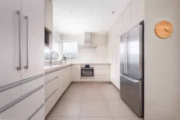 2/77A  Hinau Street, Ilam
