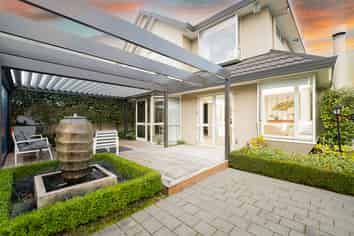 2/77A  Hinau Street, Ilam