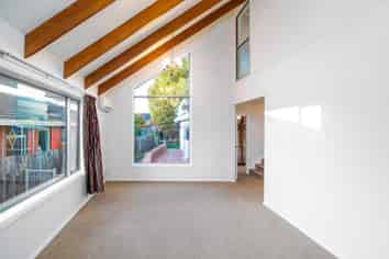 26 Northfield Road, Casebrook