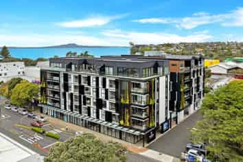 103/4 Bute Road, Browns Bay