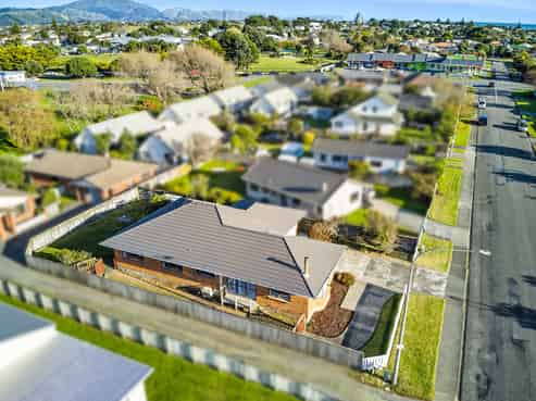 28 Te Kupe Road, Paraparaumu Beach