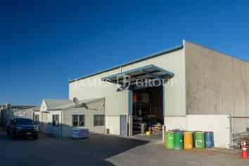 High-Stud & Heavy Industrial | 400sqm