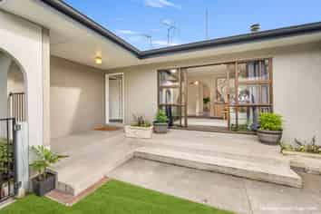 53 Flanders Avenue, Onekawa