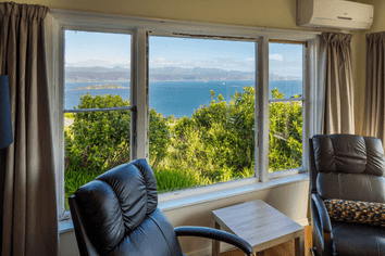 111 Black Rock Road , Newlands