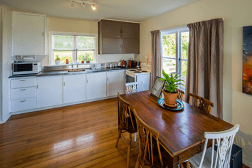 111 Black Rock Road , Newlands