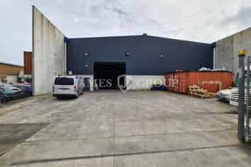 Tilt Slab Industrial + Yard | 1,475sqm