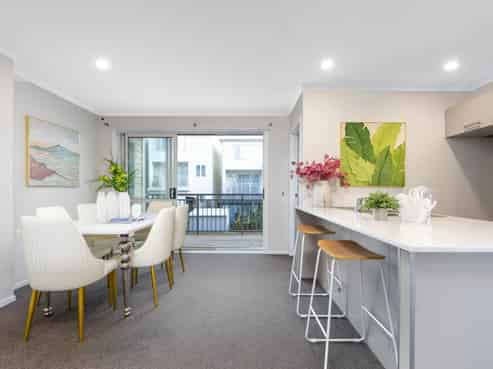 10 Panakenake Way, Flat Bush