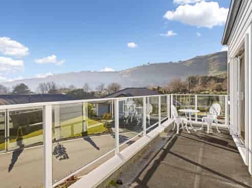 54/60 Port Hills Road, Heathcote Valley