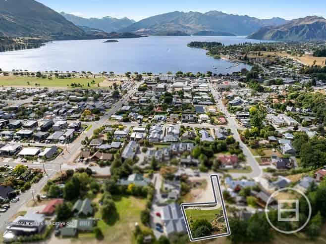 16 Tenby Street, WANAKA