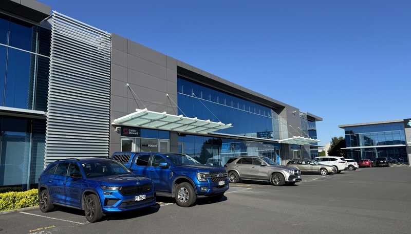 2-8 Pavilion Drive, Mangere
