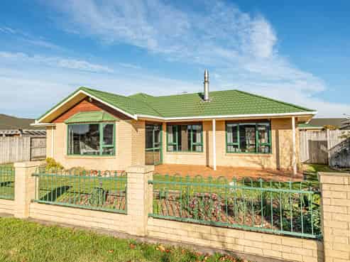 12 Saint Helens Place, Tawhero