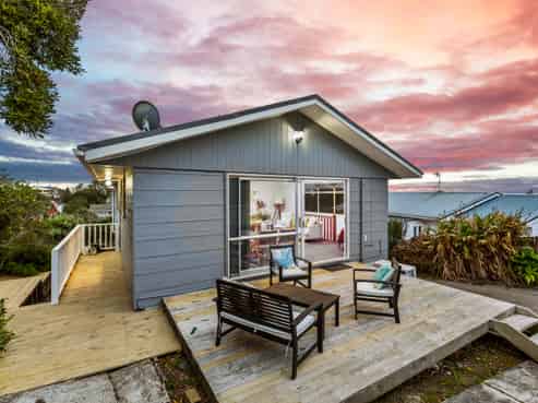 10 Beauchamp Drive, Massey