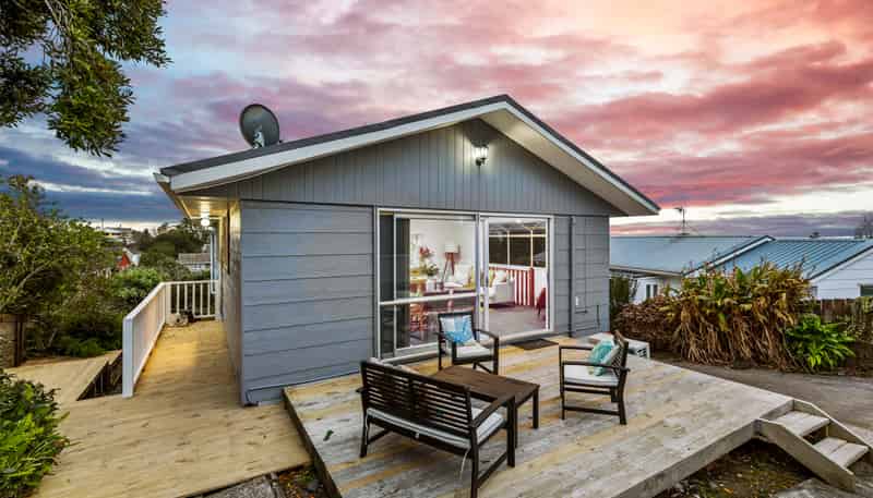 10 Beauchamp Drive, Massey