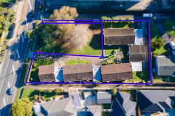 112 Great South Road, Manurewa