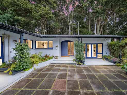 85 David Avenue, Hillpark