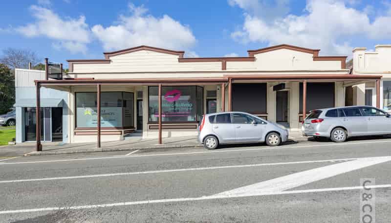 81 Commercial Road, Helensville