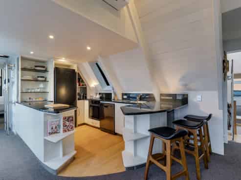 5/7 London Street, Saint Marys Bay