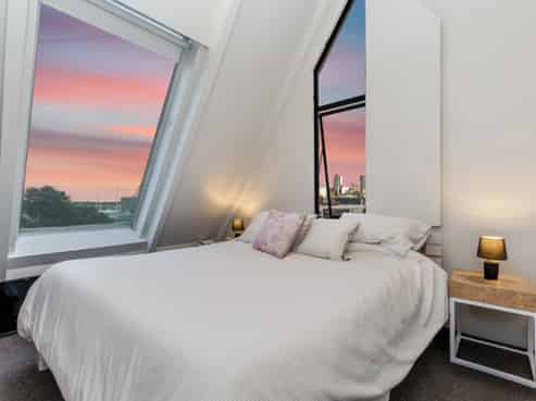5/7 London Street, Saint Marys Bay