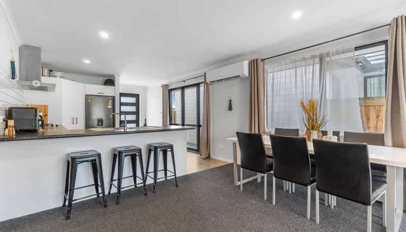 32 Old Farm Road, Hamilton East