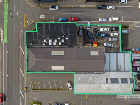 Versatile Industrial Space in the Four Avenues