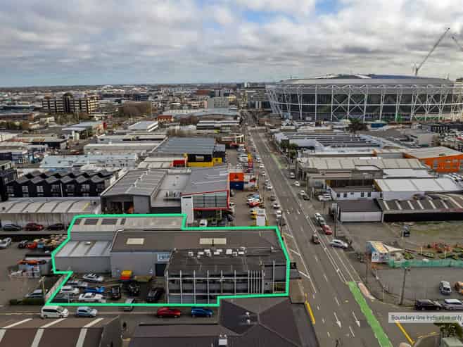 Versatile Industrial Space in the Four Avenues