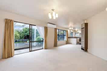 16A Grey Street, Glenholme