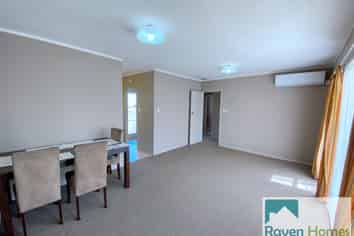 2/26 Pah Road , Epsom