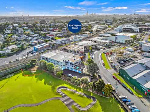 OWNER-OCCUPIERS AND INVESTORS
